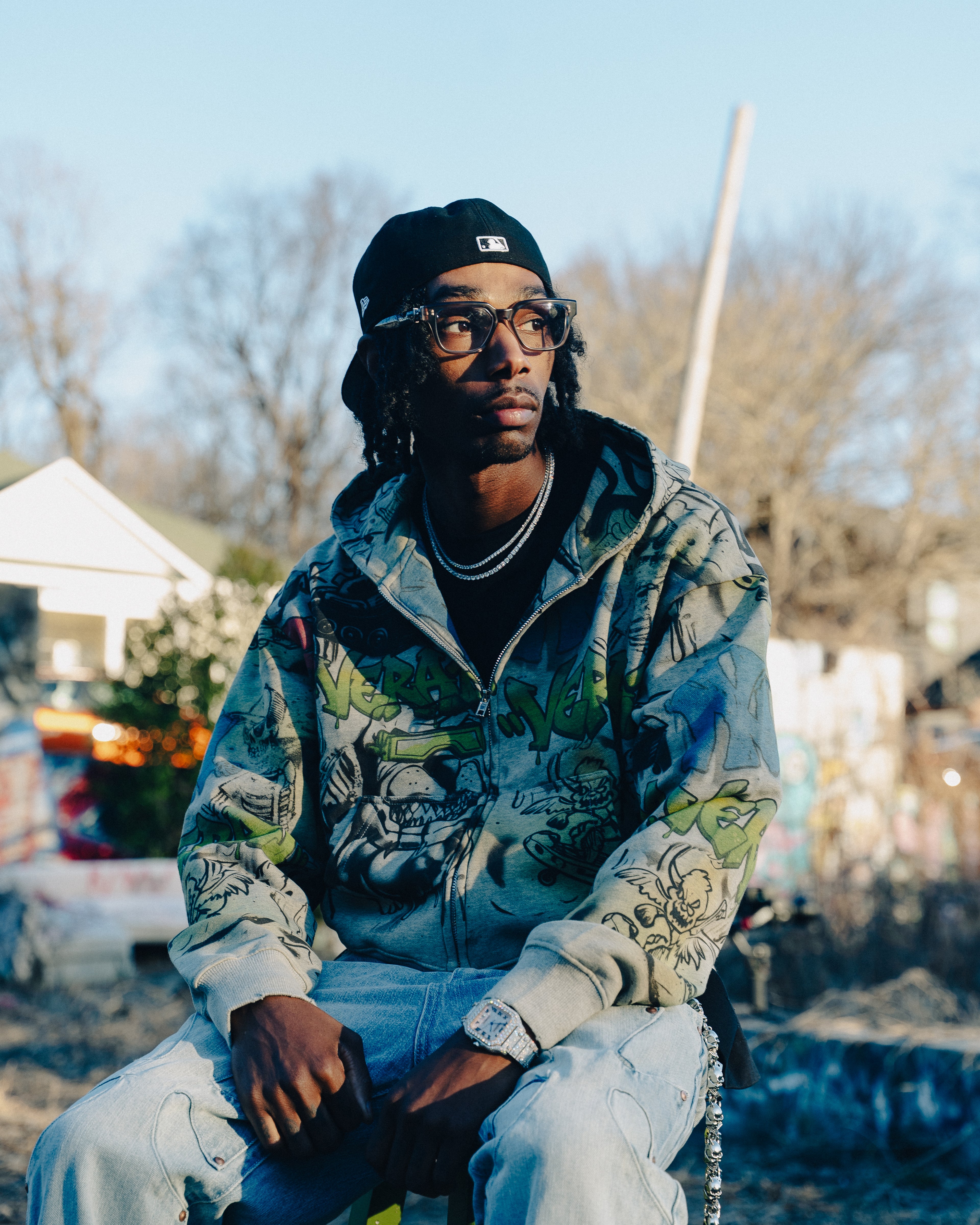 VANDALISM HOODIE (GREY)