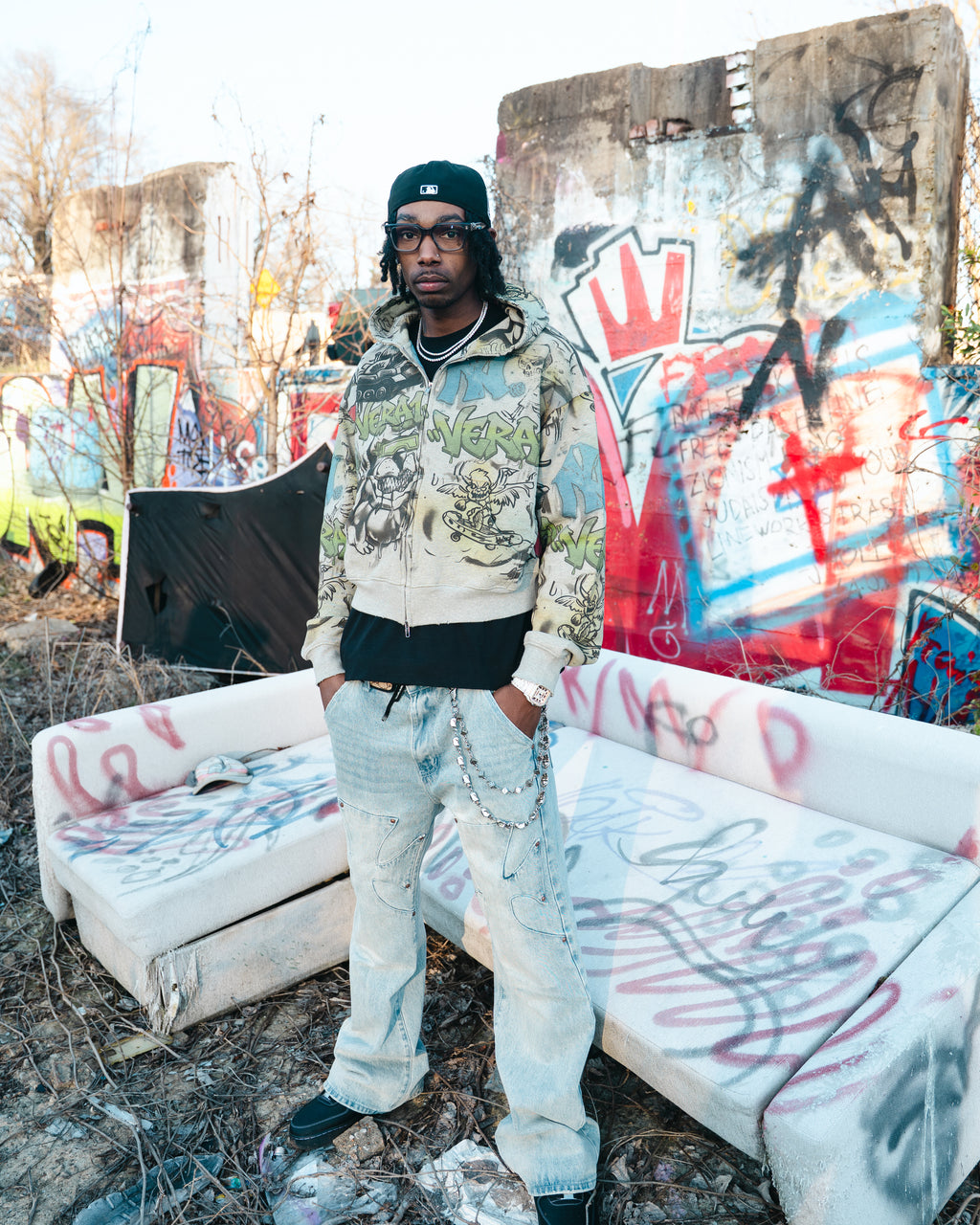 VANDALISM HOODIE (GREY)