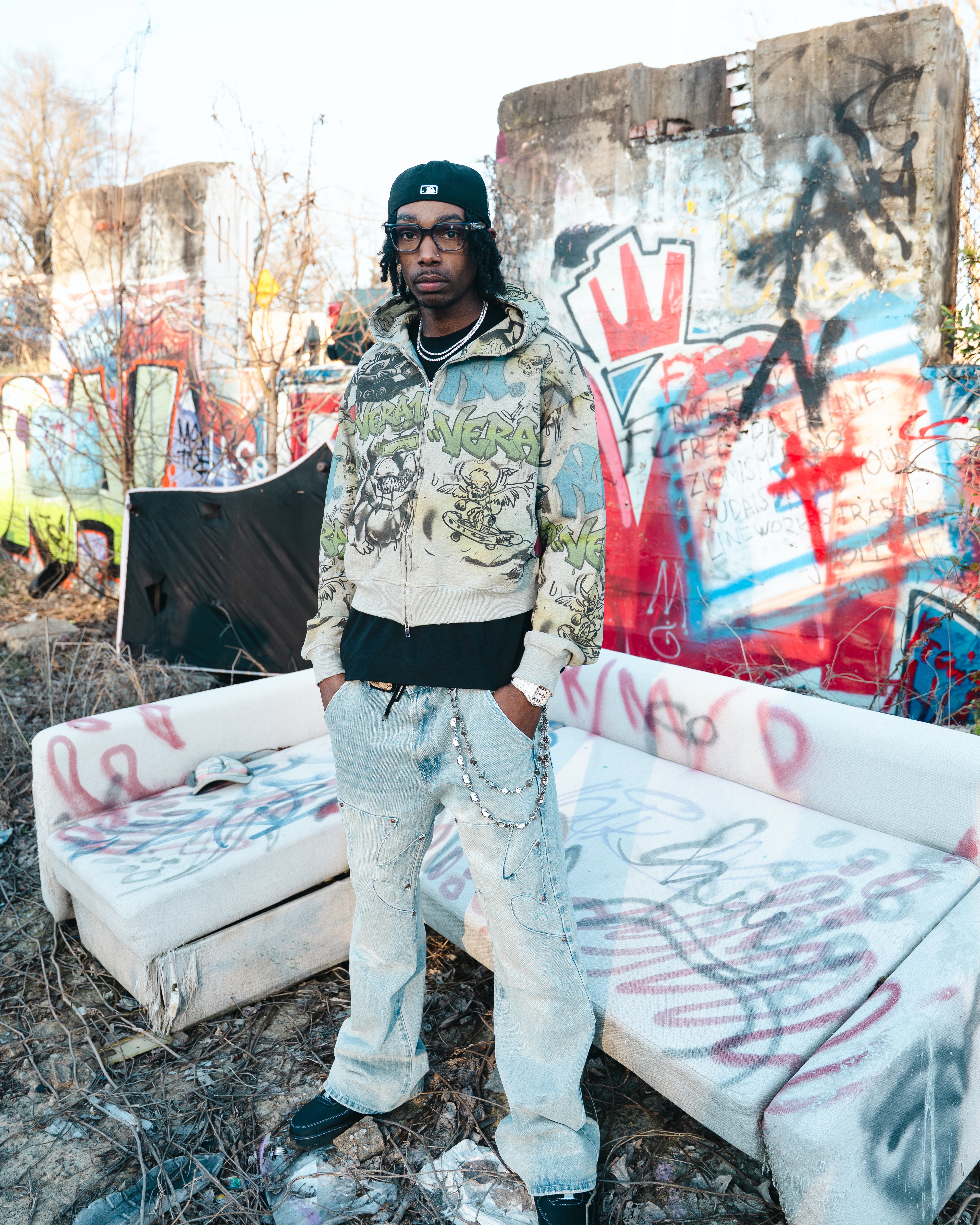 VANDALISM HOODIE (GREY)